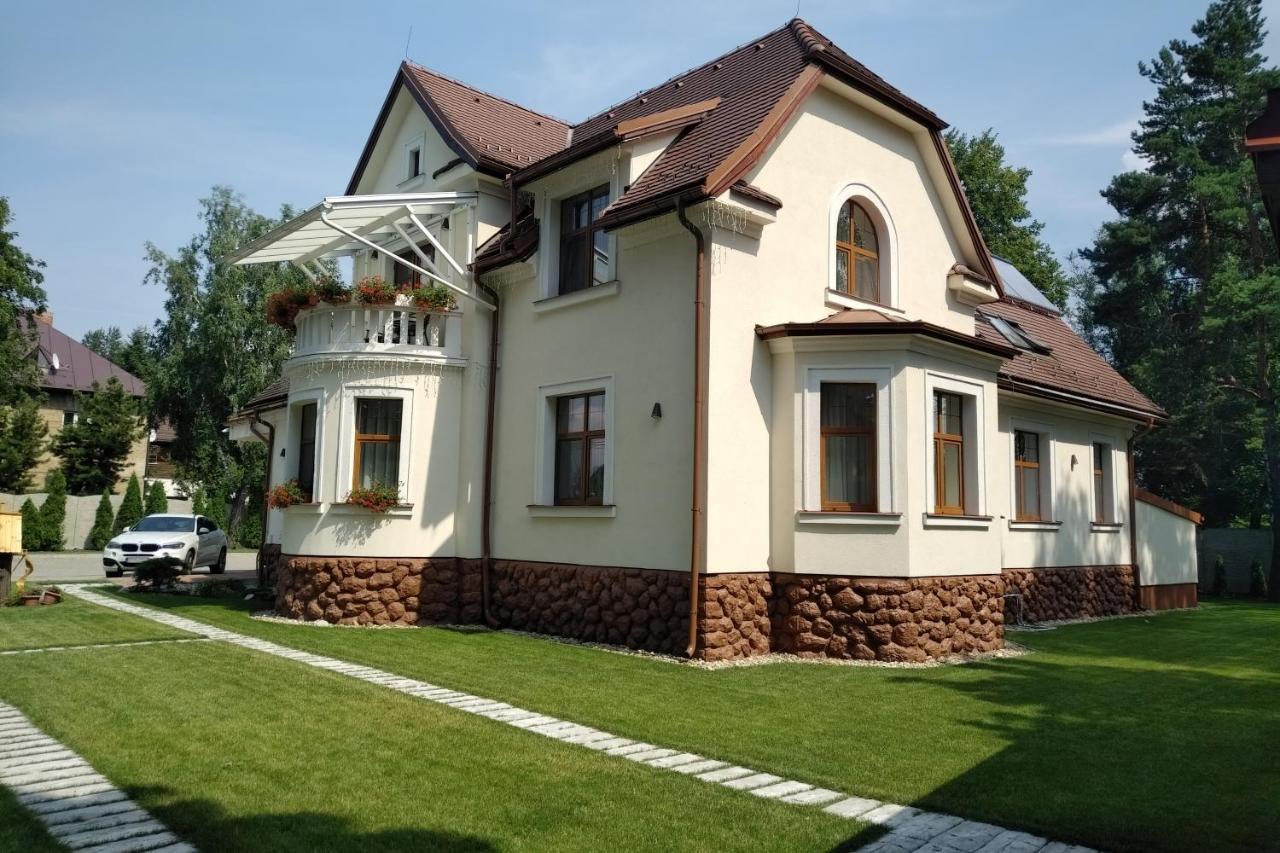 Villa Garden Apartments 포프라트 외부 사진