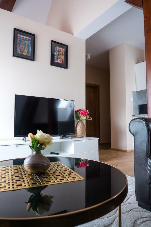 Villa Garden Apartments 포프라트 외부 사진