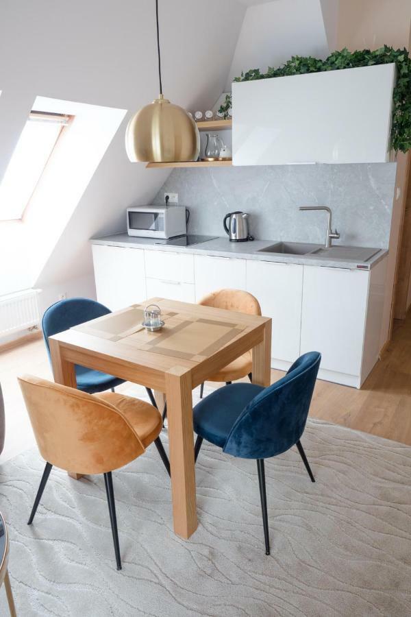 Villa Garden Apartments 포프라트 외부 사진
