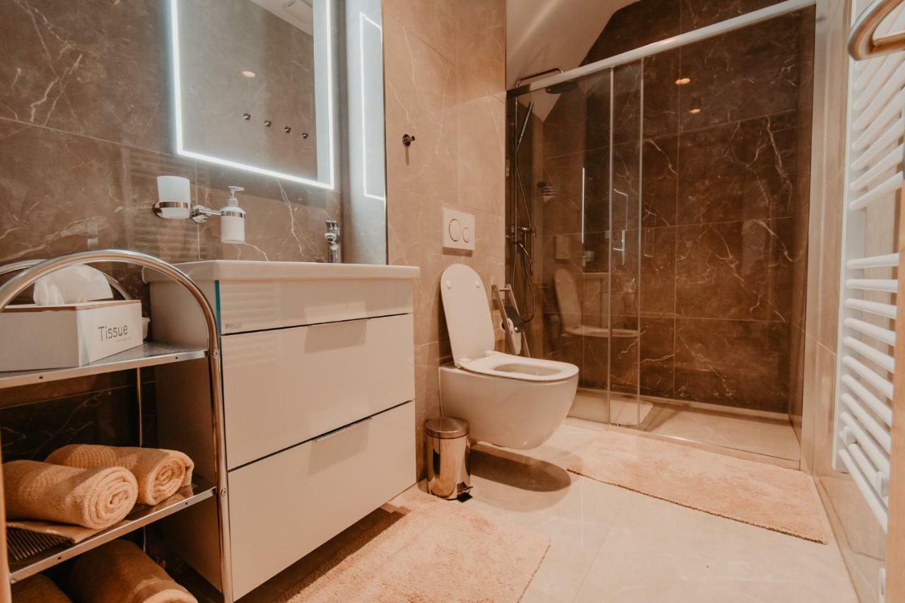 Villa Garden Apartments 포프라트 외부 사진