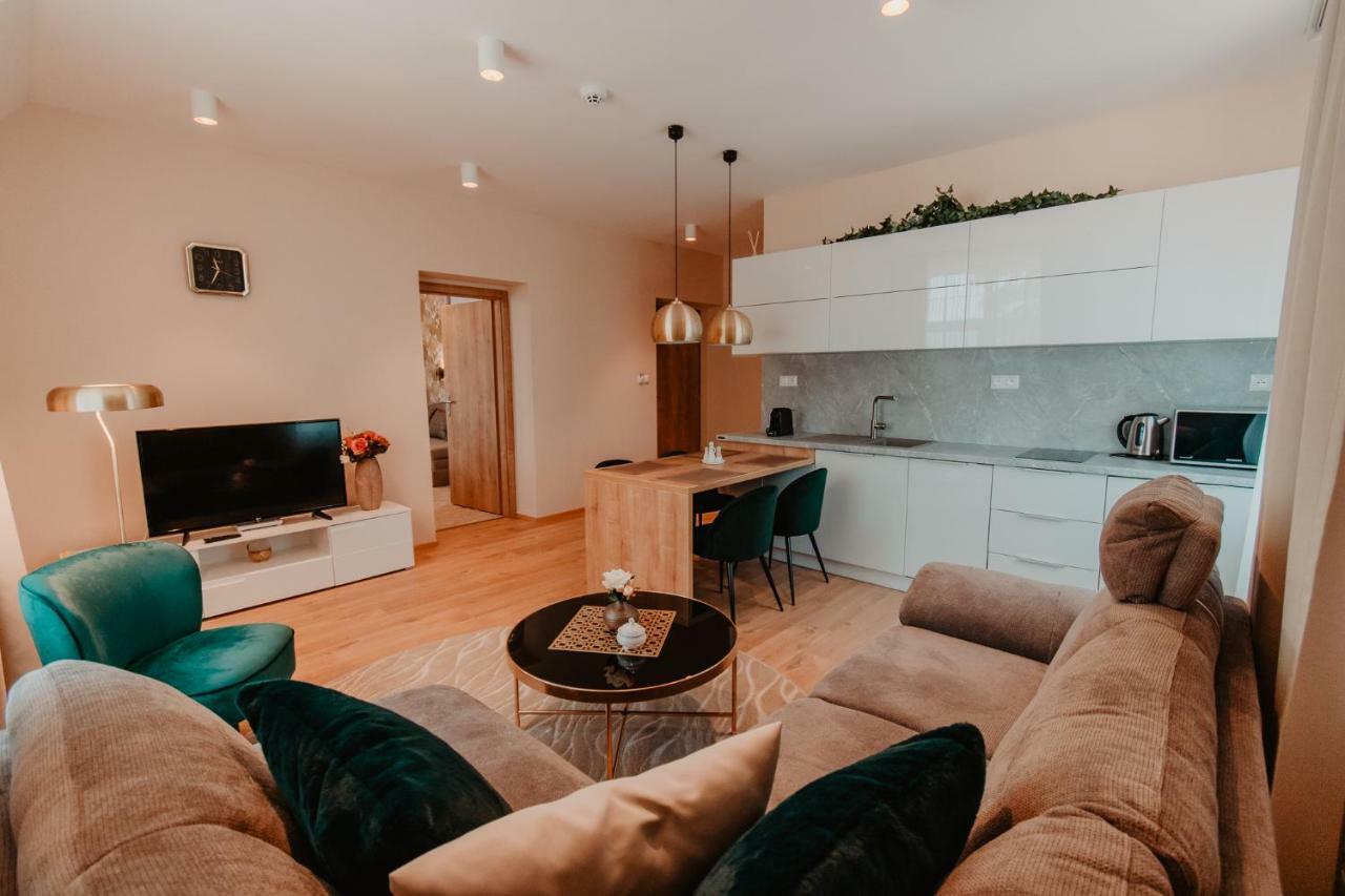 Villa Garden Apartments 포프라트 외부 사진