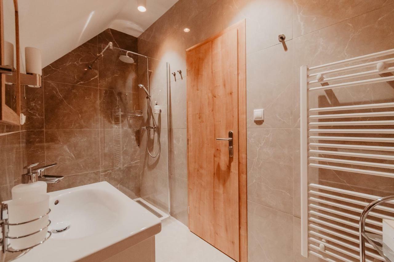 Villa Garden Apartments 포프라트 외부 사진