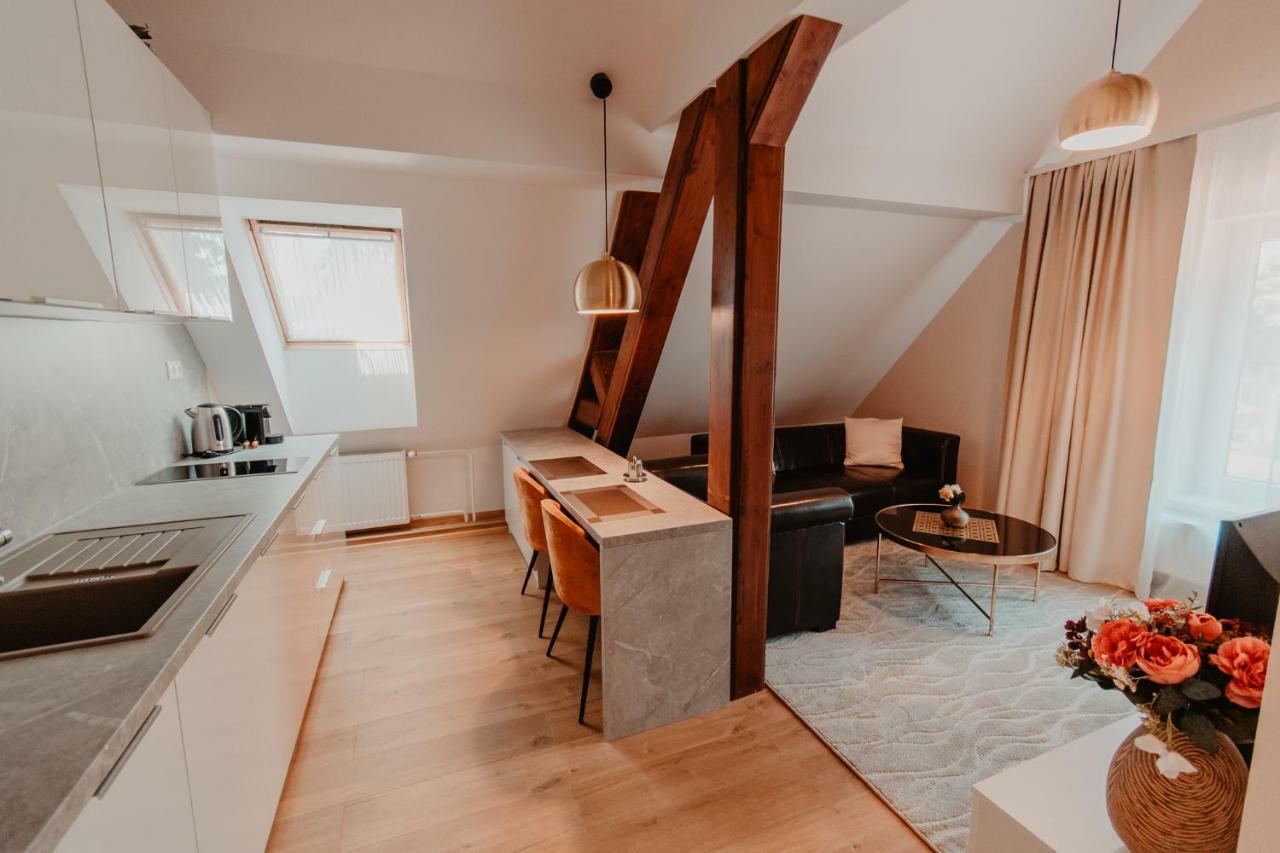 Villa Garden Apartments 포프라트 외부 사진