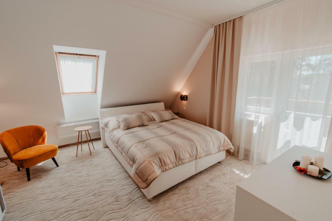 Villa Garden Apartments 포프라트 외부 사진