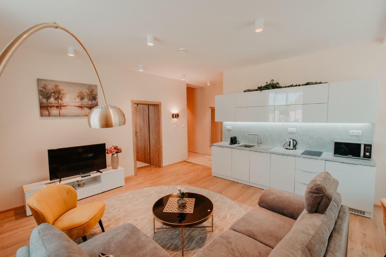 Villa Garden Apartments 포프라트 외부 사진
