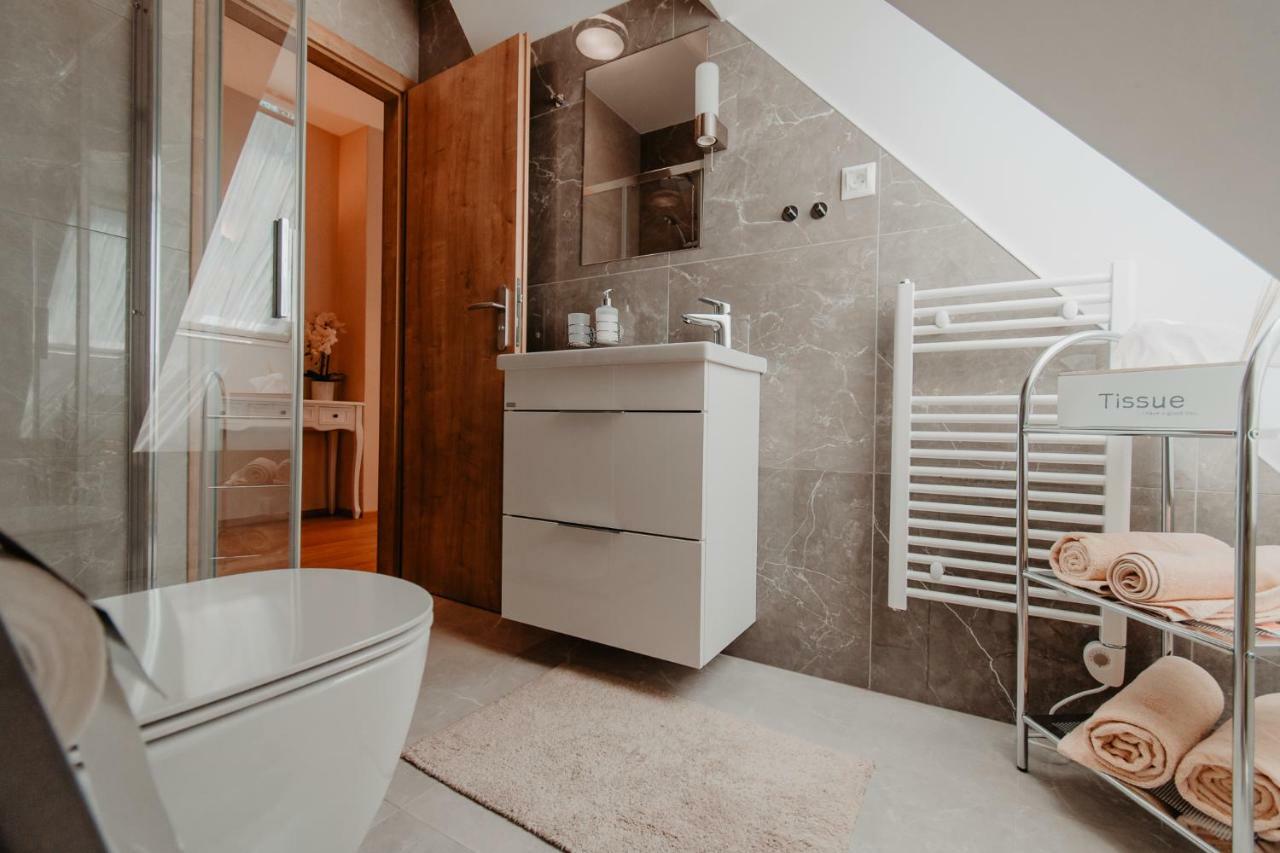 Villa Garden Apartments 포프라트 외부 사진
